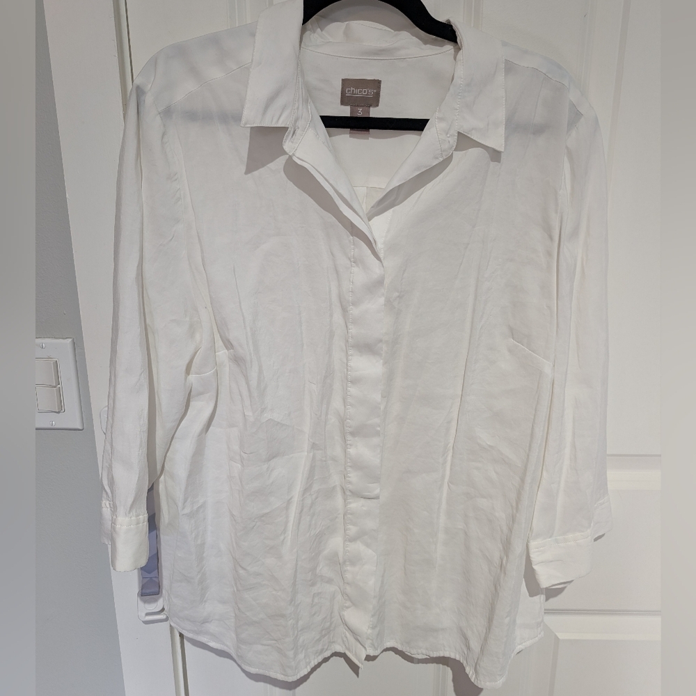 Chicos White Button-Up Shirt size 3